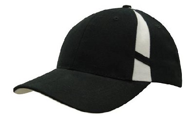 Heavy brushed cap met contrasterende sluiting en inkepingen zwart/wit