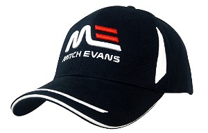 Heavy brushed cap met contrasterende inkepingen op de kroon