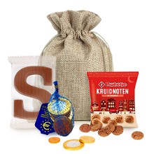 Jute zakje 18 x 24 cm | Bolletje kruidnoten, chocolademunten en Schoenletter